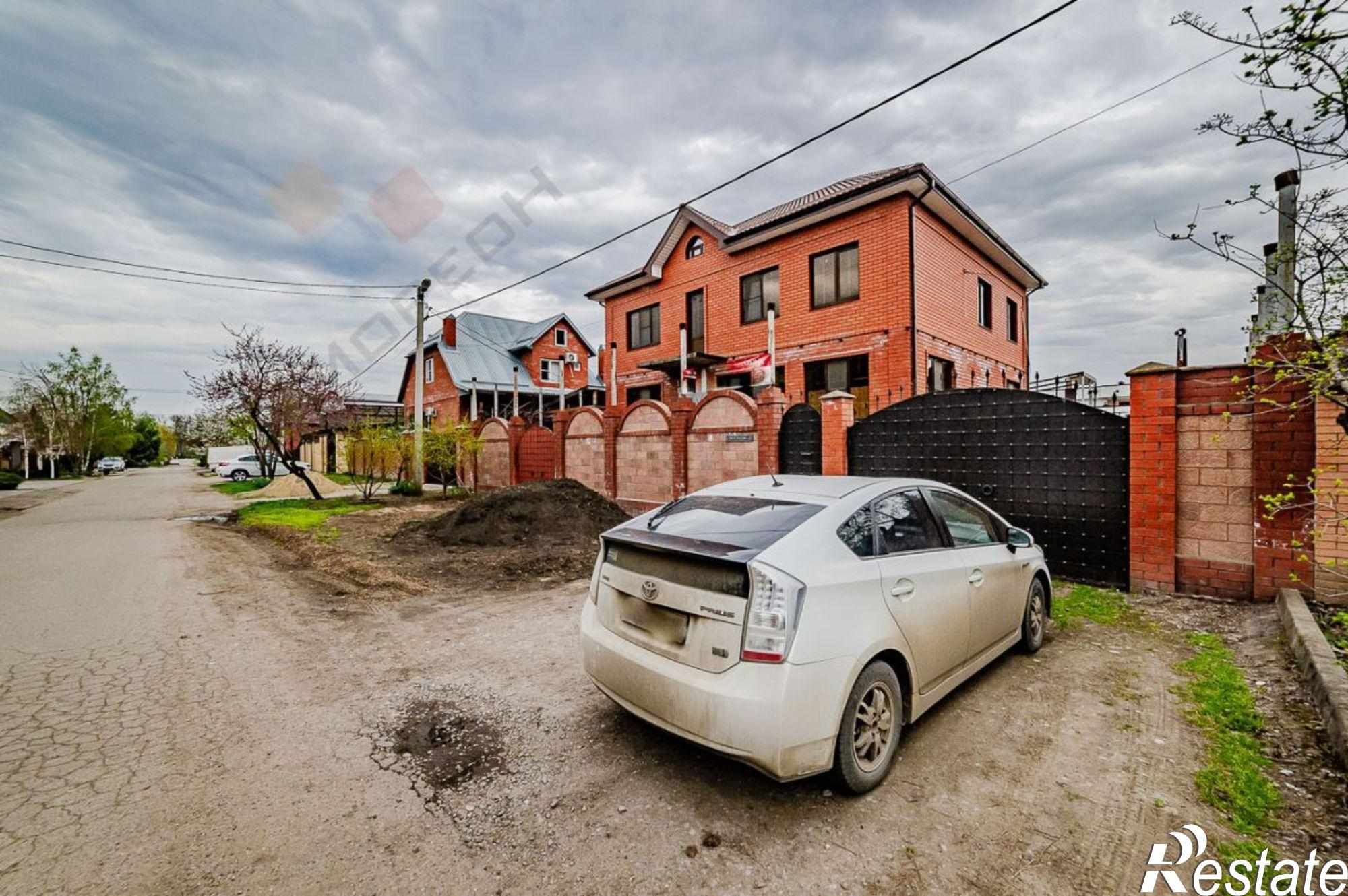 Купить дачу, дом, коттедж за 34 800 000 рублей на Биологическая ул, 38