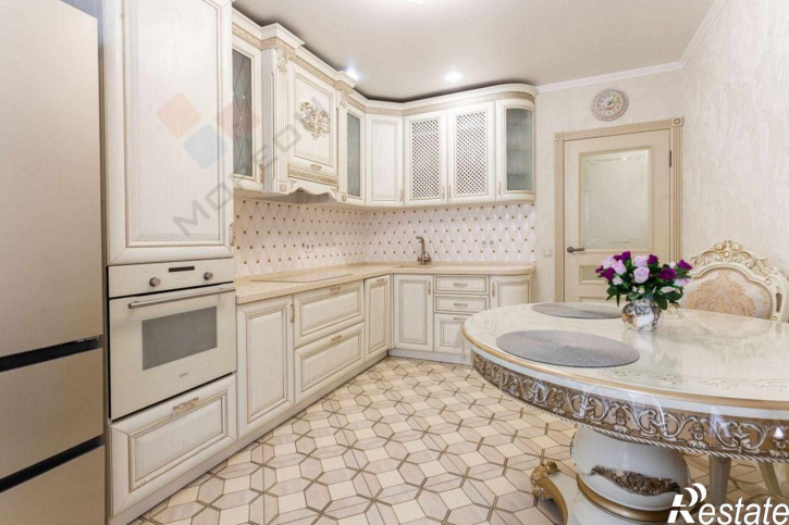 2-комн квартира Селезнёва ул, 4/13к2