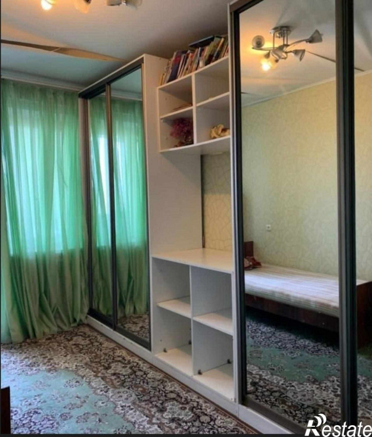 3-комн квартира Весенний мкр, 12