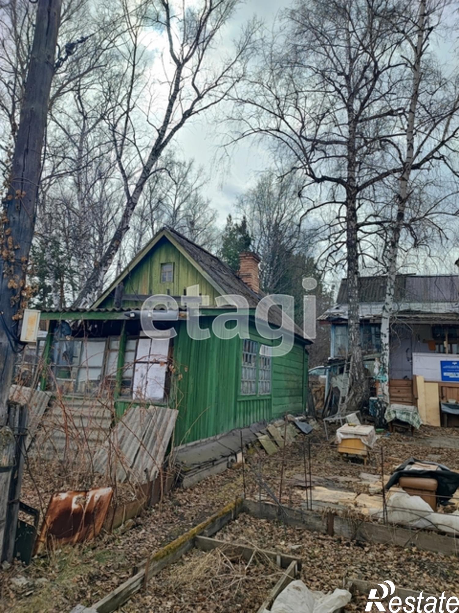 Купить дачу, дом, коттедж за 600 000 рублей на Array