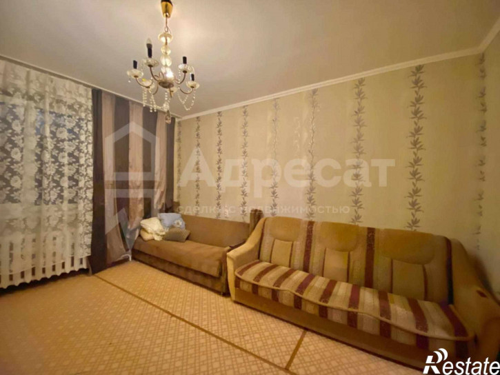 2-комн квартира ул. Панферова,  д.8