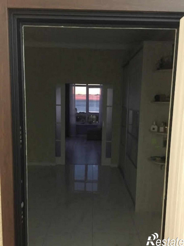 3-комн квартира Суворова, 27к2