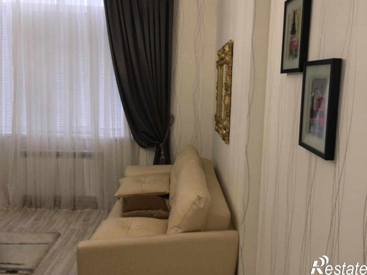 2-комн квартира Луначарского, 34