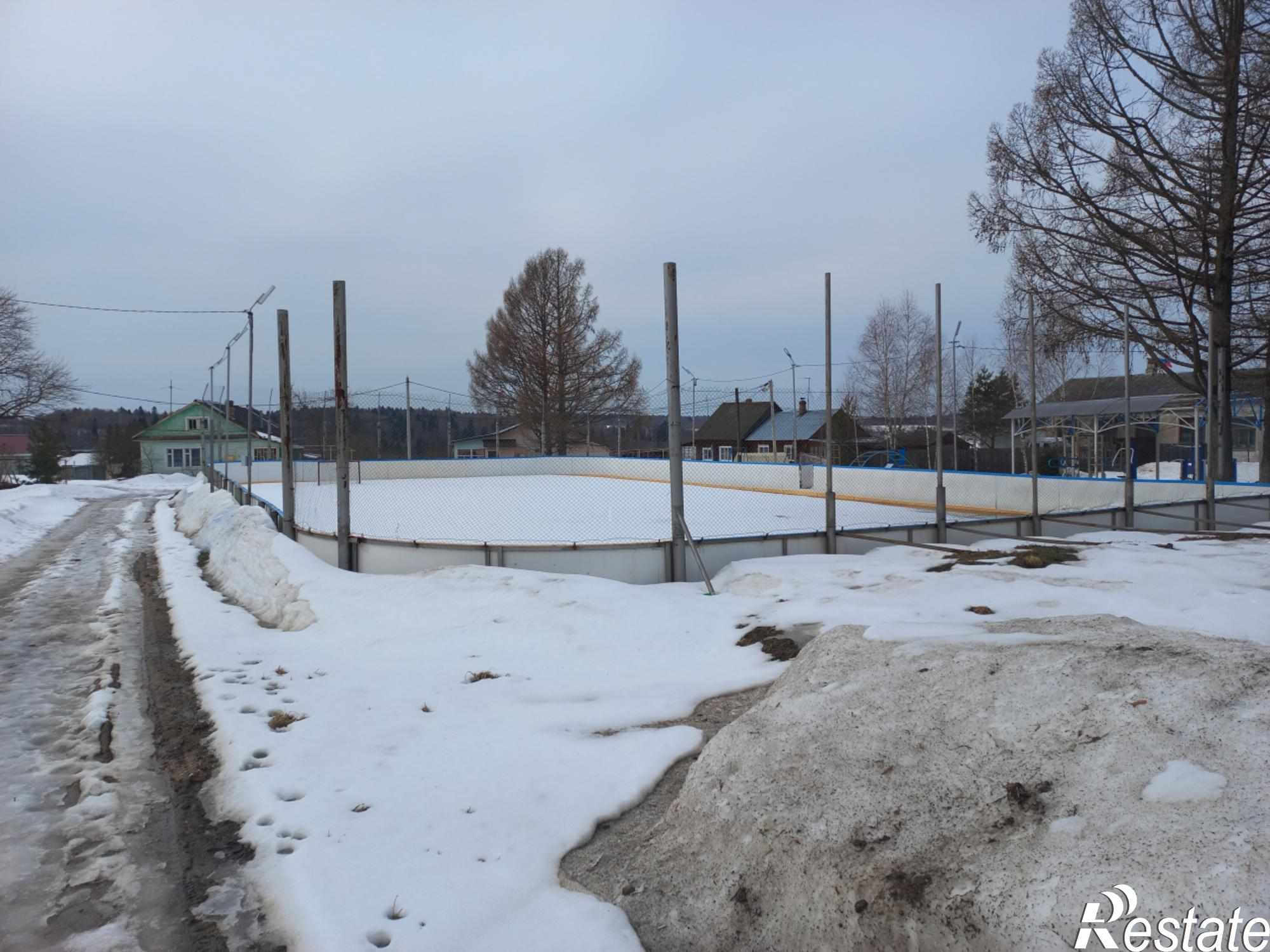 Купить дачу, дом, коттедж за 500 000 рублей на Центральная улица, 36