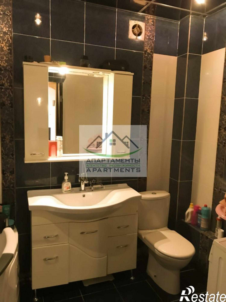 2-комн квартира Розы Люксембург ул, 42