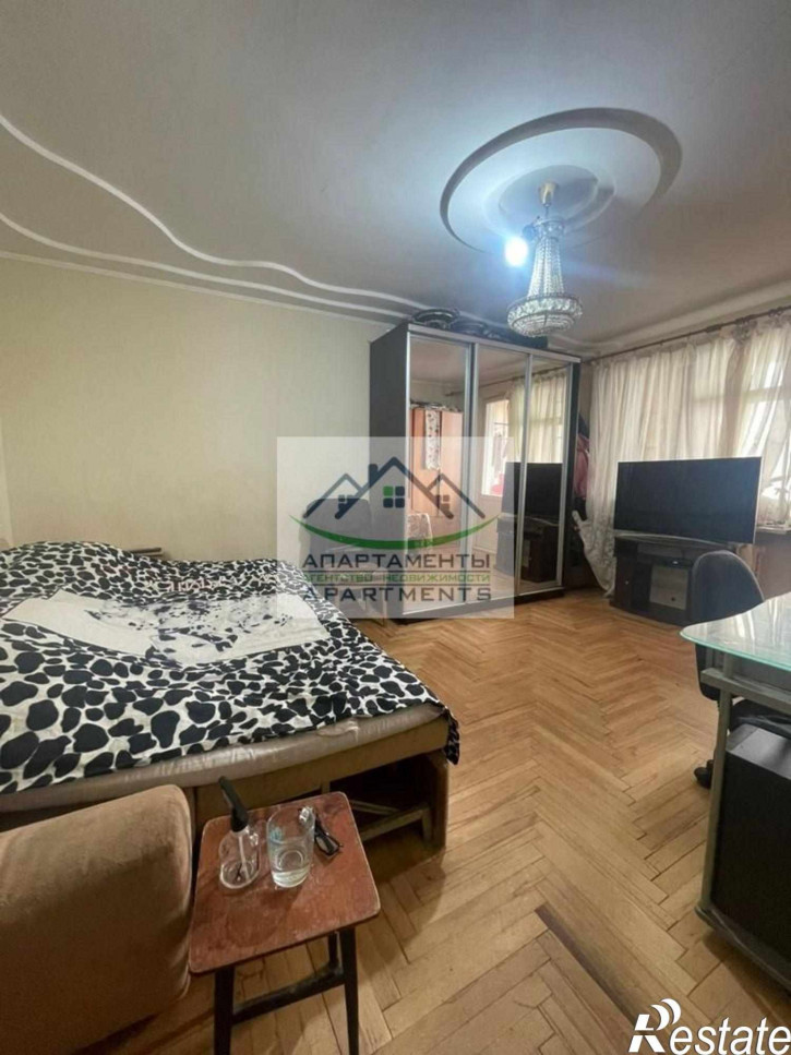 4-комн квартира Адмиральского ул, 8к1