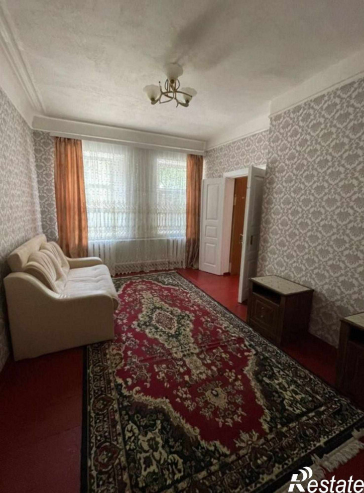 4-комн квартира Октябрьская ул, 28
