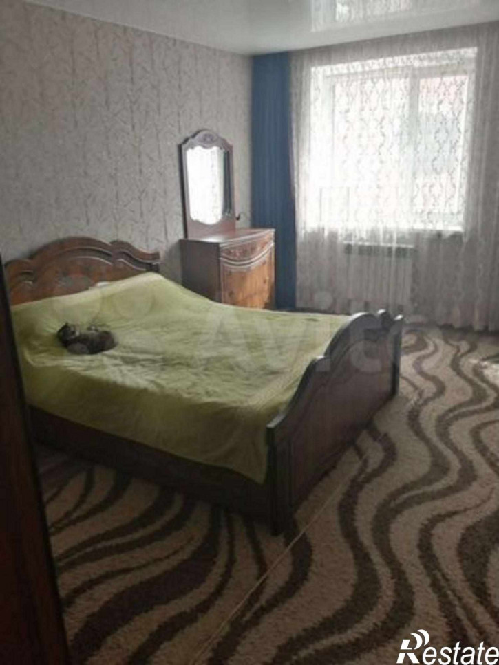 3-комн квартира 45 Параллель ул, 32
