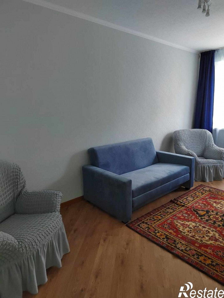 2-комн квартира Крупской ул, 44