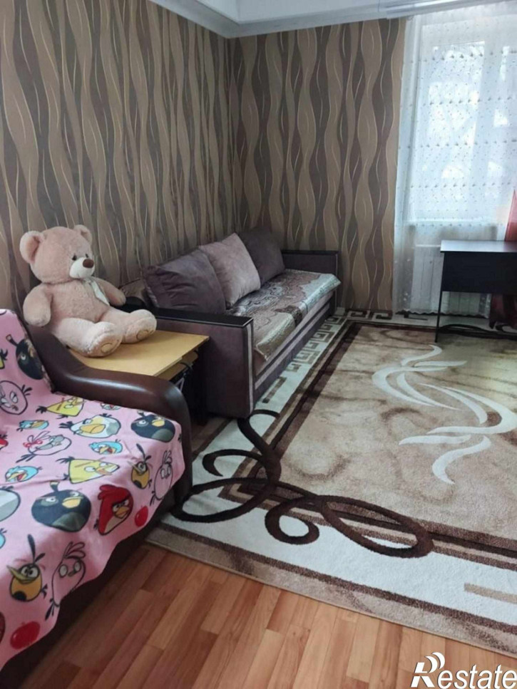 2-комн квартира Авиационная ул, 8