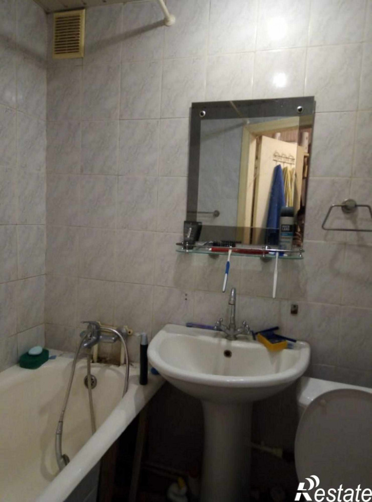 1-комн квартира Крупской ул, 40