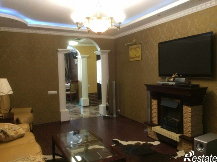 3-комн квартира Северный массив микрорайон, 1