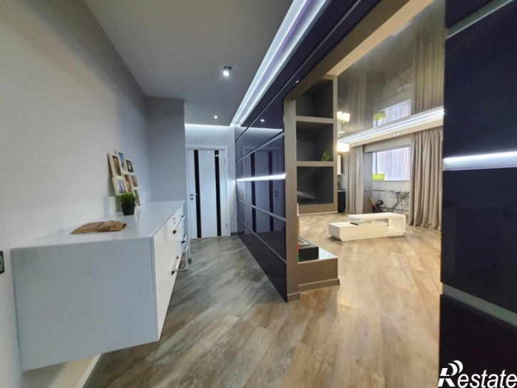 3-комн квартира половинко улица, 271