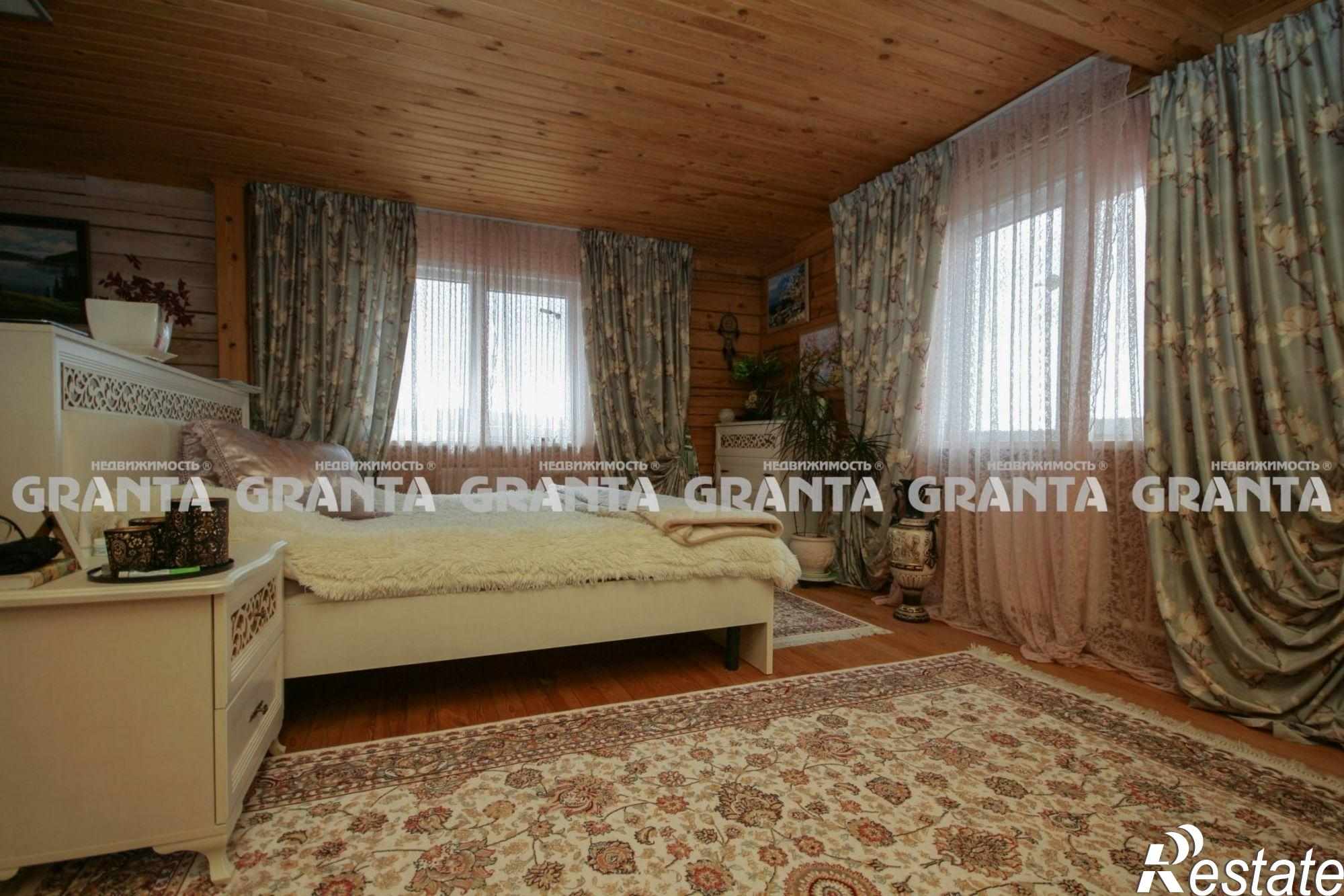 Купить дачу, дом, коттедж за 10 100 000 рублей на ул Железнодорожная, 1