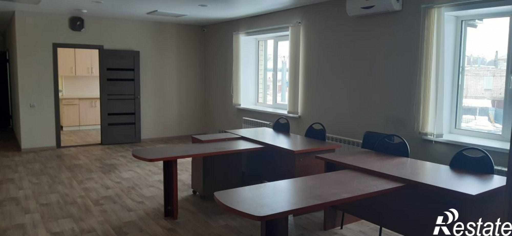Сдать офис, помещение под офис за 49 200 рублей на Ткачей ул, 7