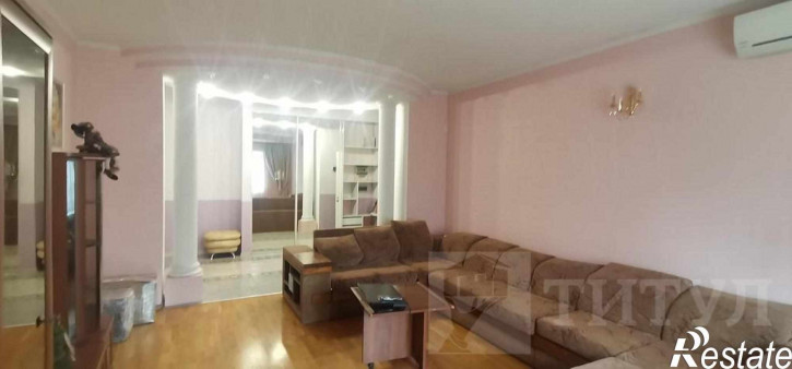 3-комн квартира СЖМ, Космонавтов