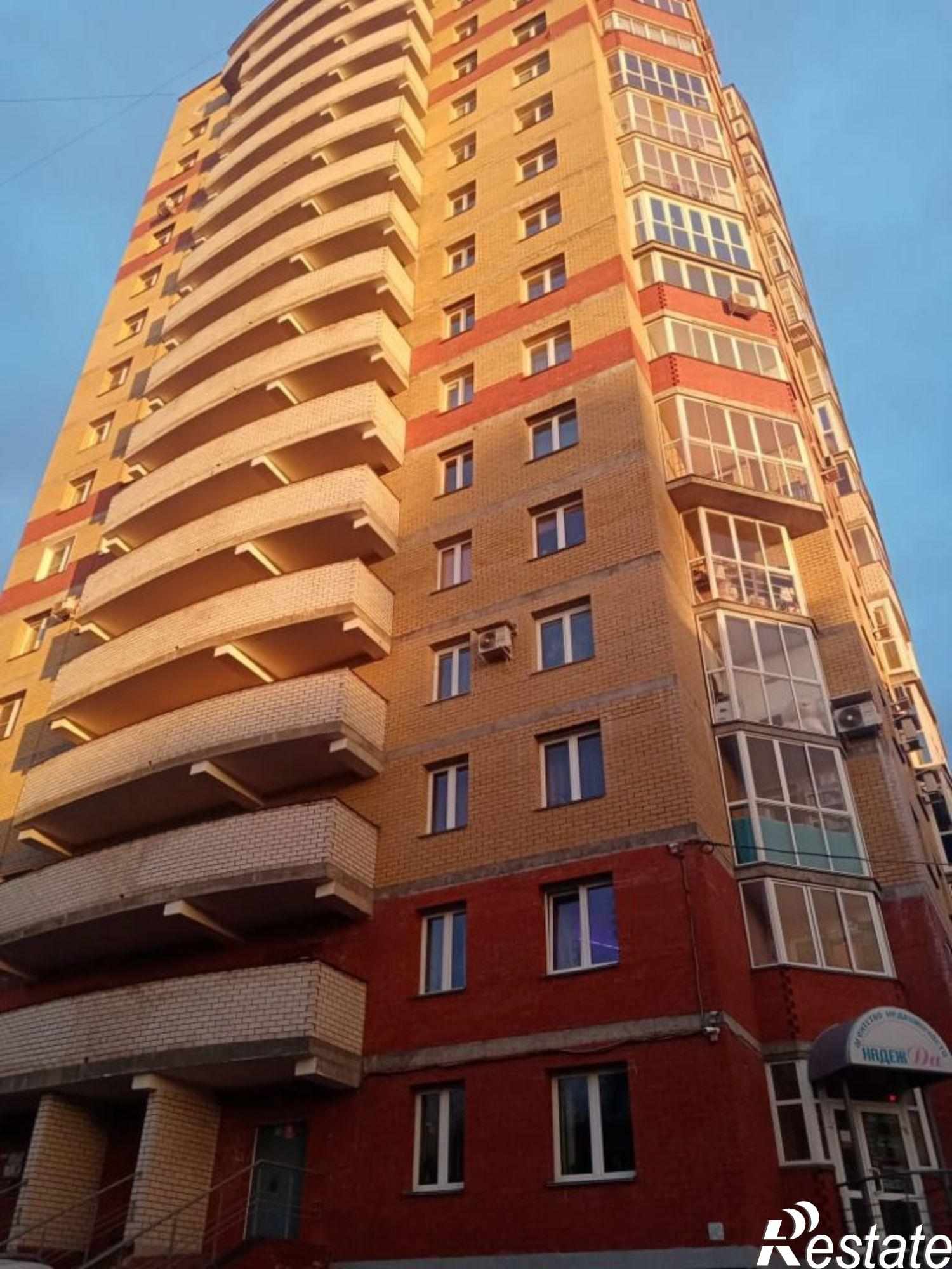 Купить квартиру за 7 100 000 рублей на Володарского ул, 132к1