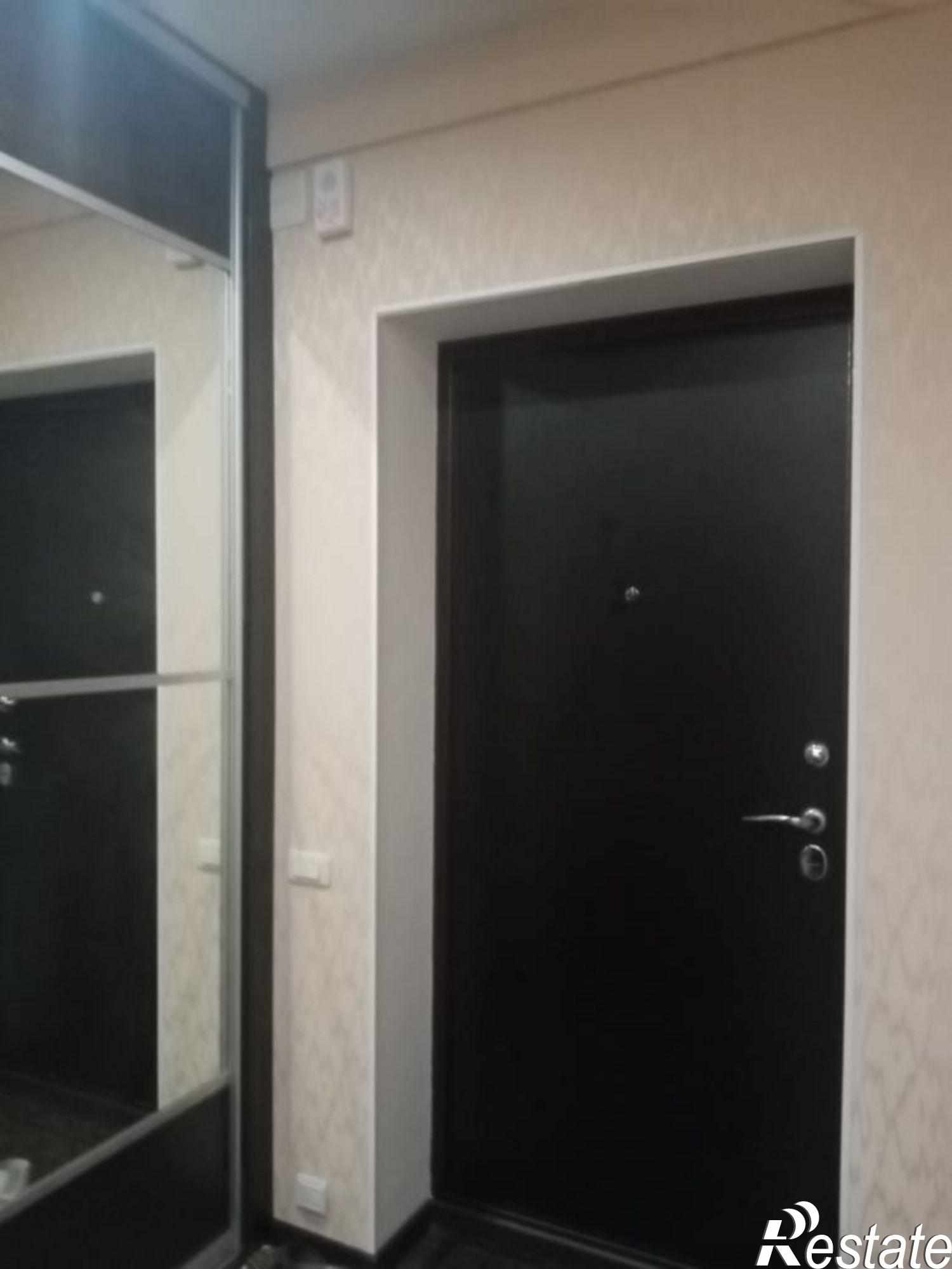 Купить квартиру за 7 100 000 рублей на Володарского ул, 132к1