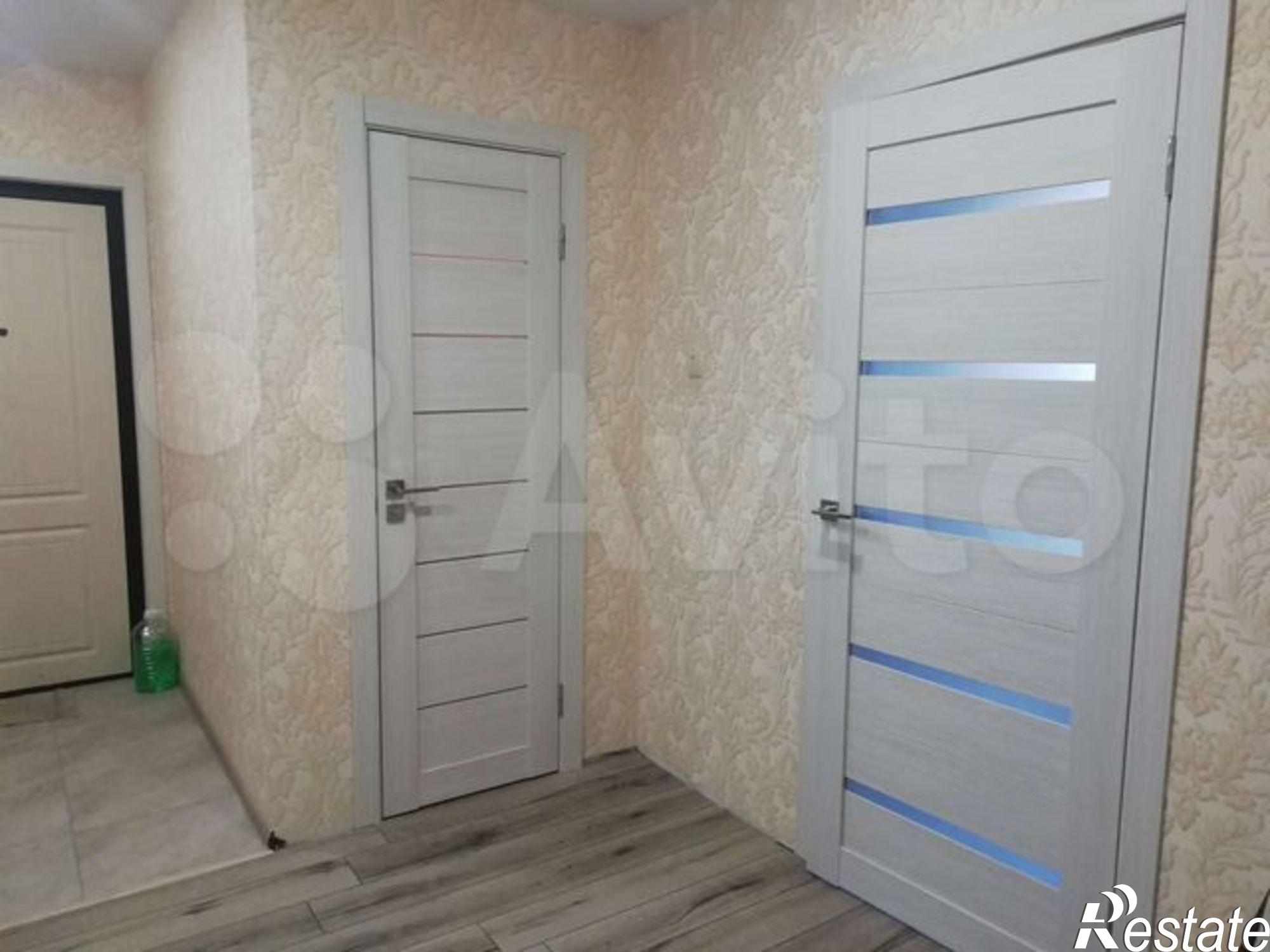 Купить квартиру за 6 500 000 рублей на Макарова пер, 8/2