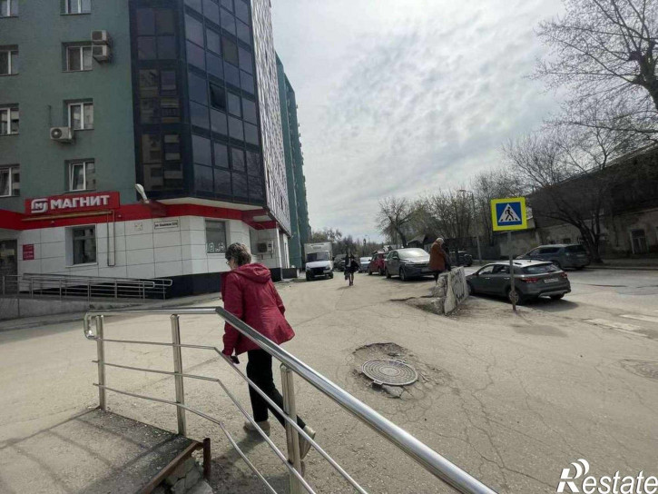 Торговое помещение Садовая улица, дом 329