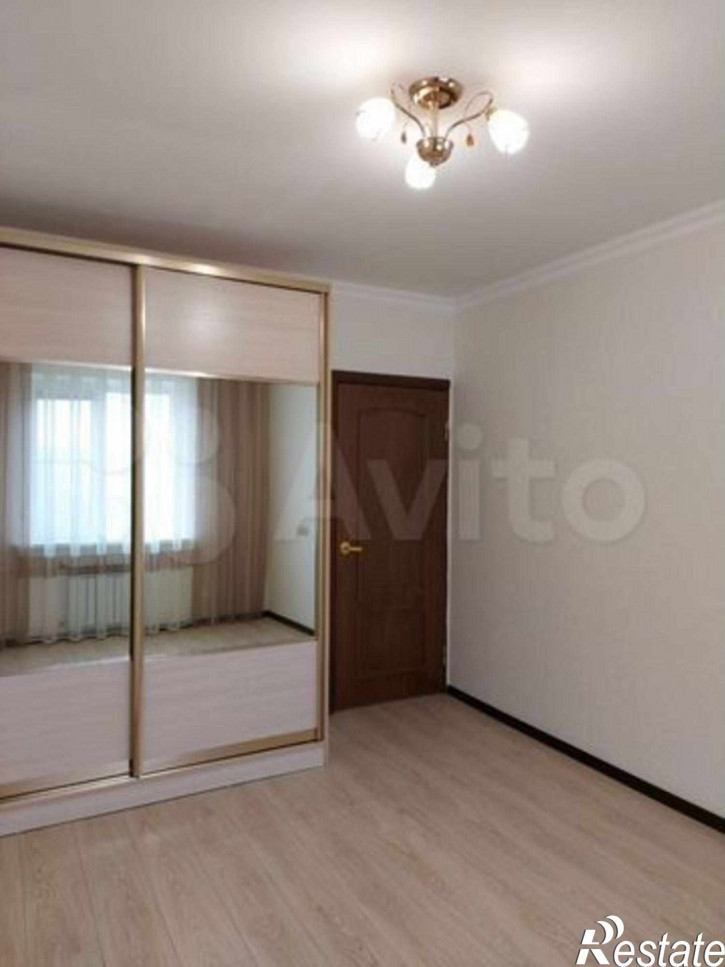 3-комн квартира Пирогова ул, 32