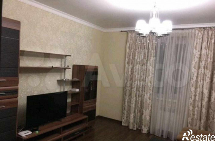 2-комн квартира Рогожникова ул, 3