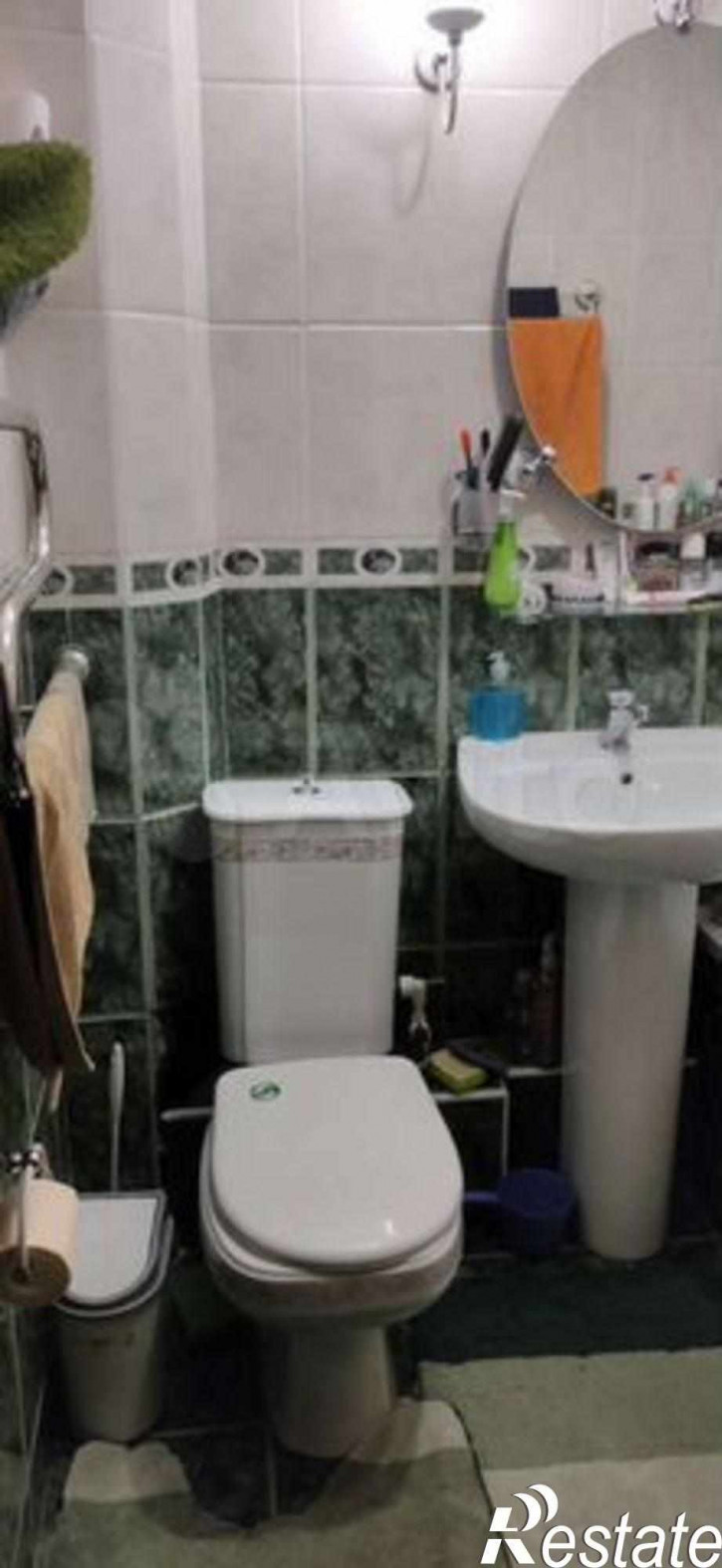 3-комн квартира Серова ул, 7