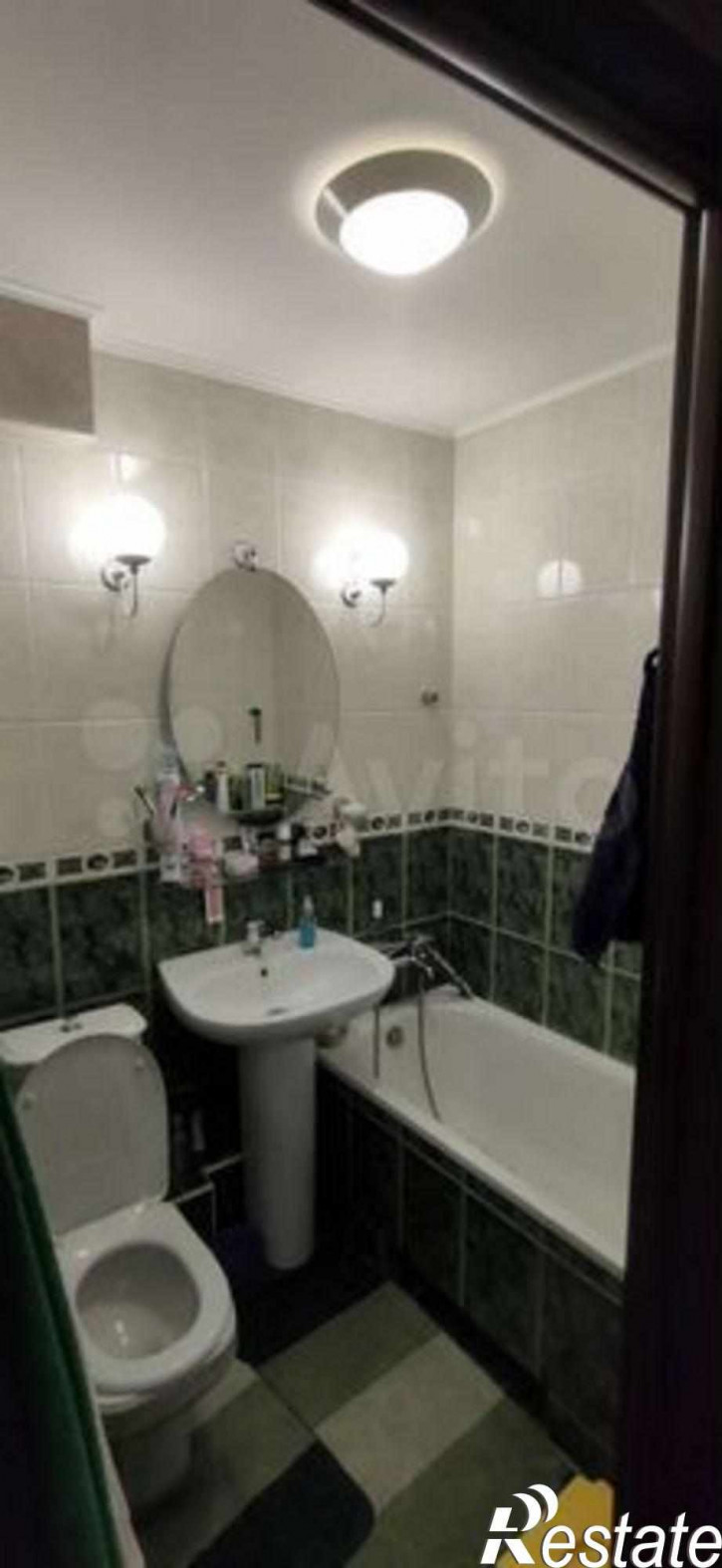 3-комн квартира Серова ул, 7