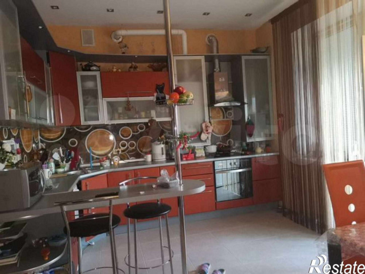 2-комн квартира Осипенко ул, 8
