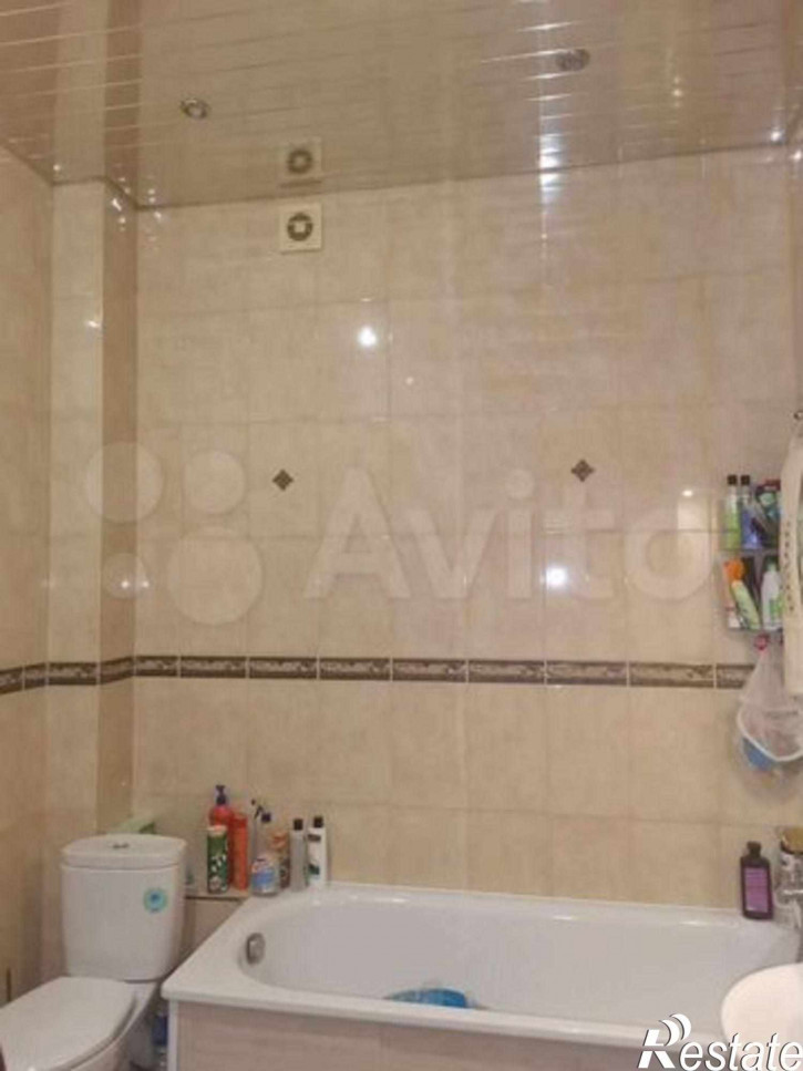 2-комн квартира Осипенко ул, 8