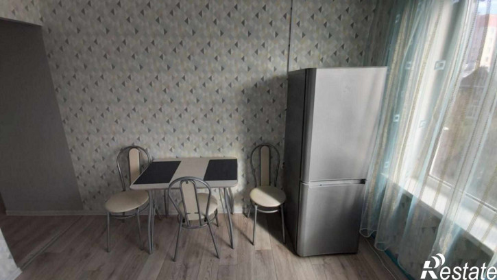 2-комн квартира Октябрьский городок, 25