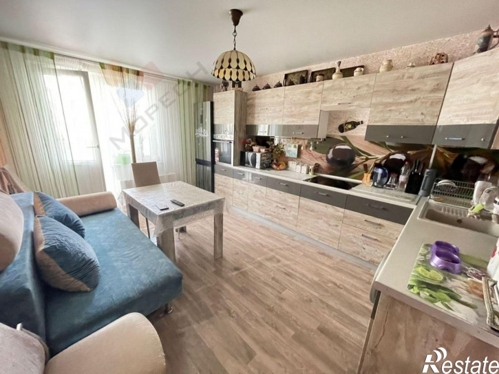 3-комн квартира Кружевная ул, 9
