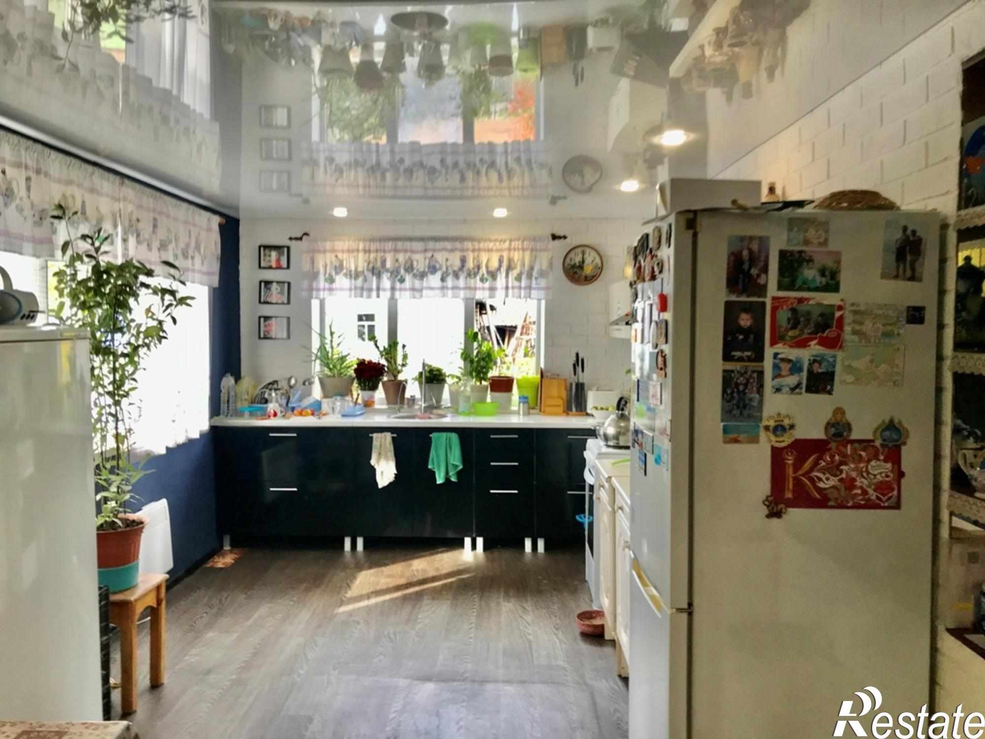 Купить дачу, дом, коттедж за 3 400 000 рублей на ленина , 99