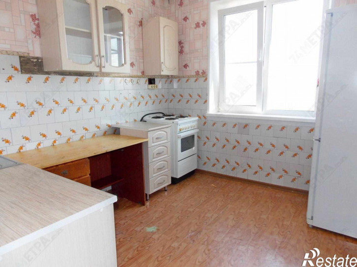 1-комн квартира Героев Танкограда ул, 118