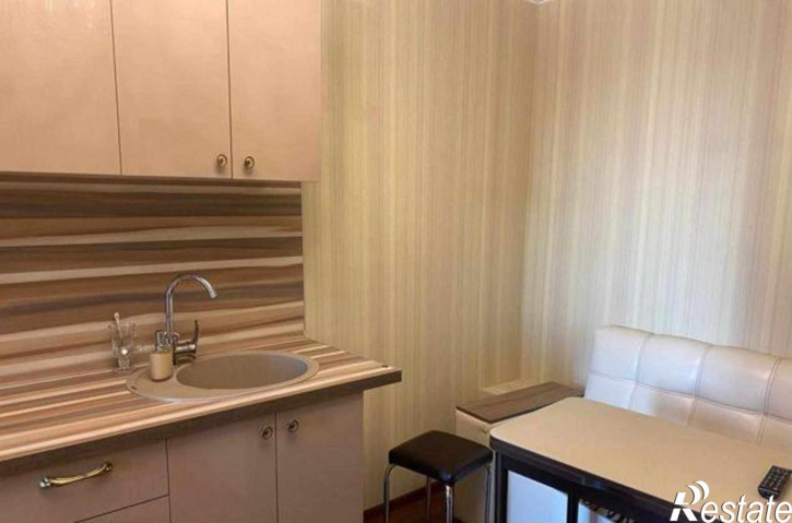 1-комн квартира улица Селиванова, 49
