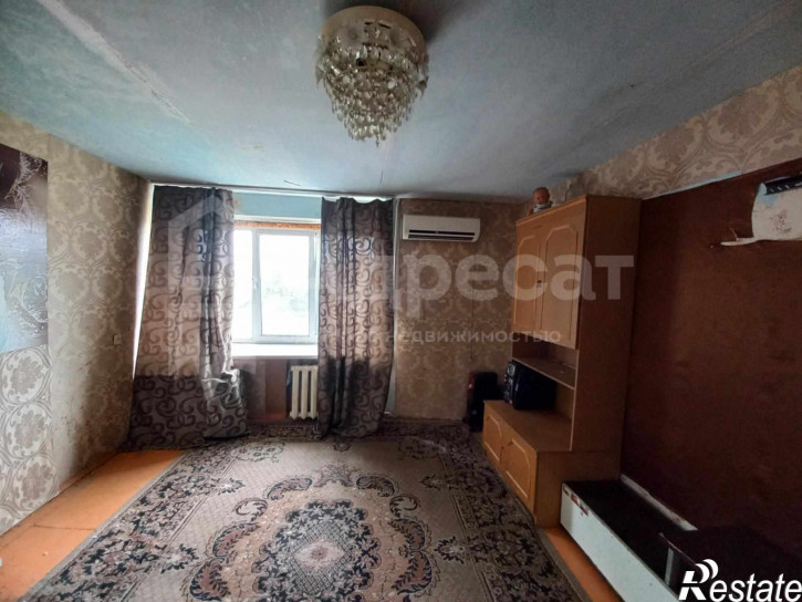 4-комн квартира ул. Рионская,  д.5