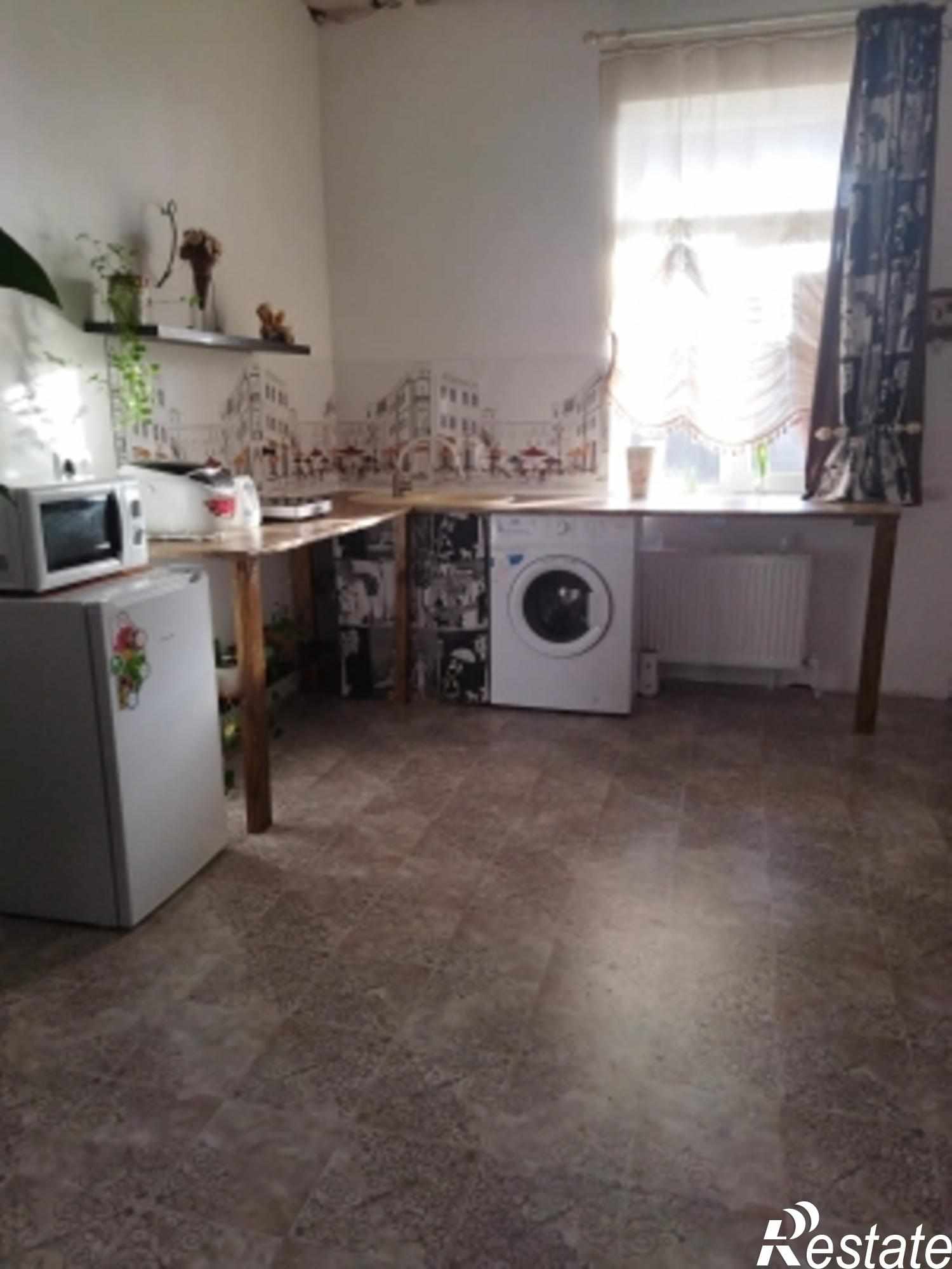 Купить дачу, дом, коттедж за 12 000 000 рублей на п. Пятихатки