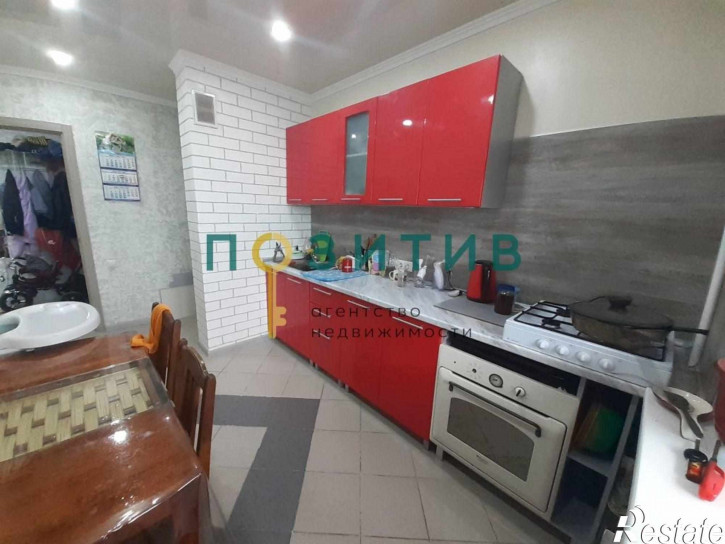 3-комн квартира Нежнова ул, 56к2