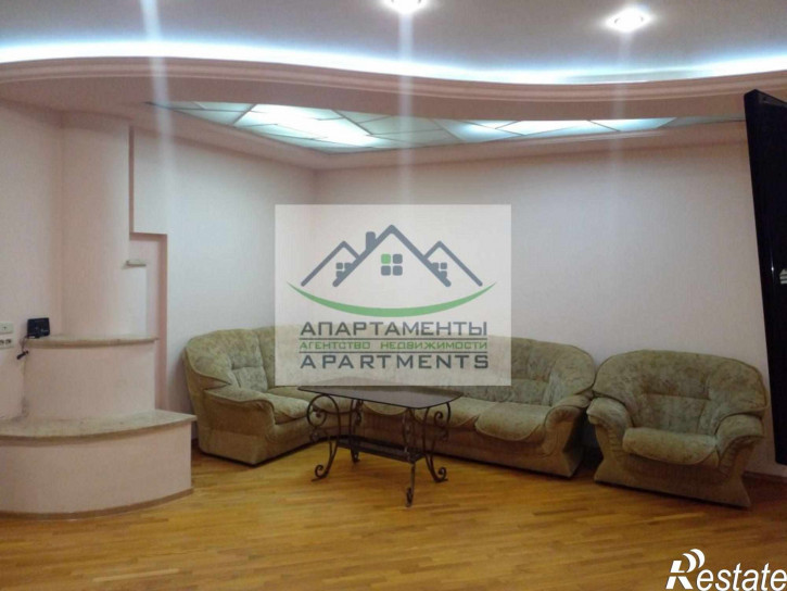 4-комн квартира Депутатская ул, 3