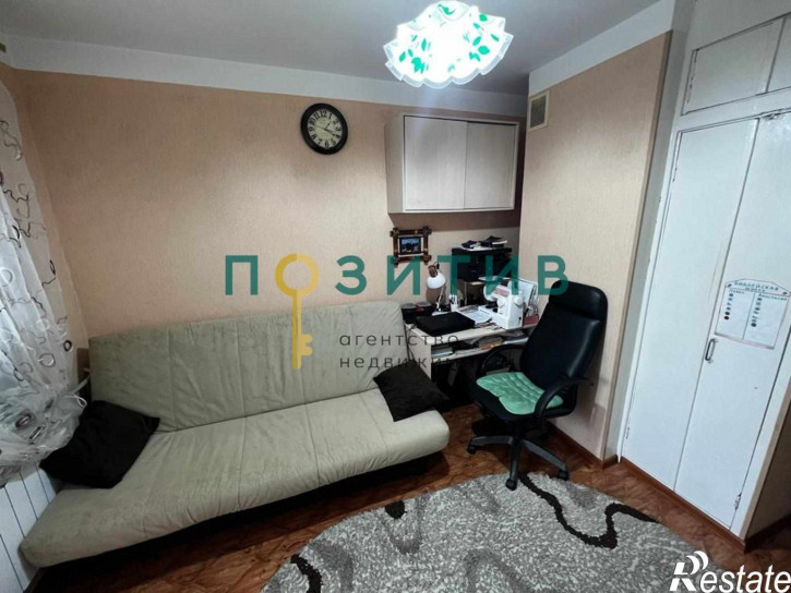 1-комн квартира Крайнего ул, 4