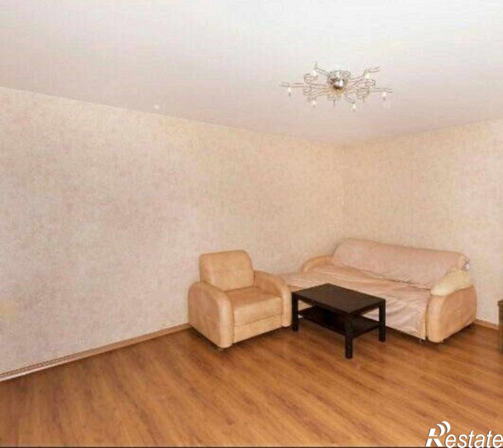 2-комн квартира Школьный проезд, 1А
