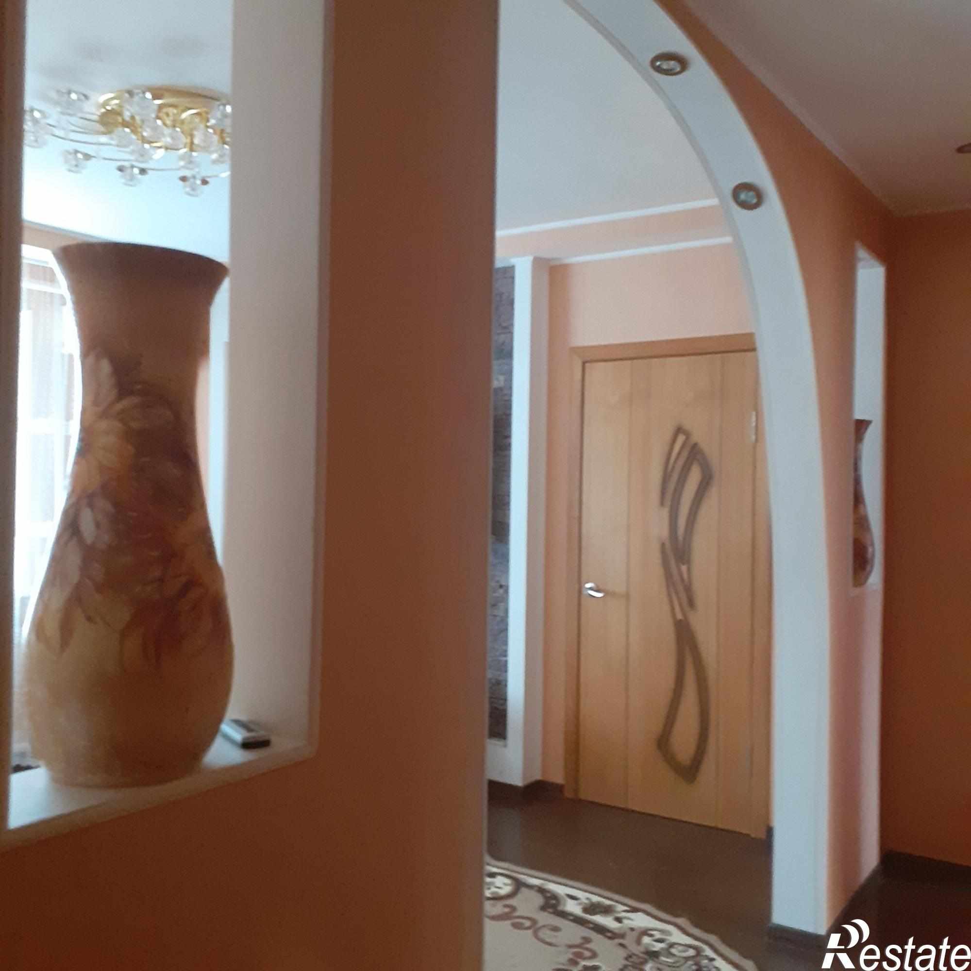 Купить дачу, дом, коттедж за 12 000 000 рублей на Российская улица