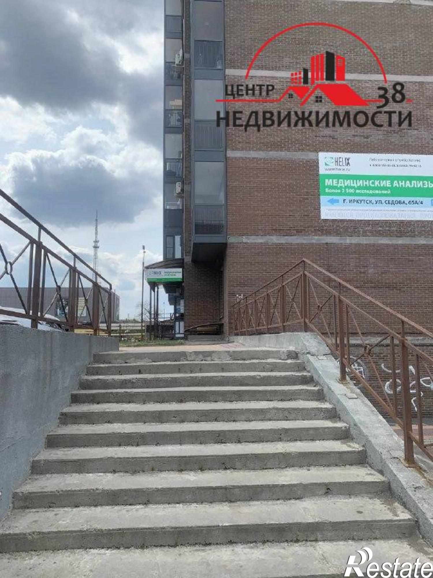 Купить квартиру за 9 600 000 рублей на Седова, 65 а/4