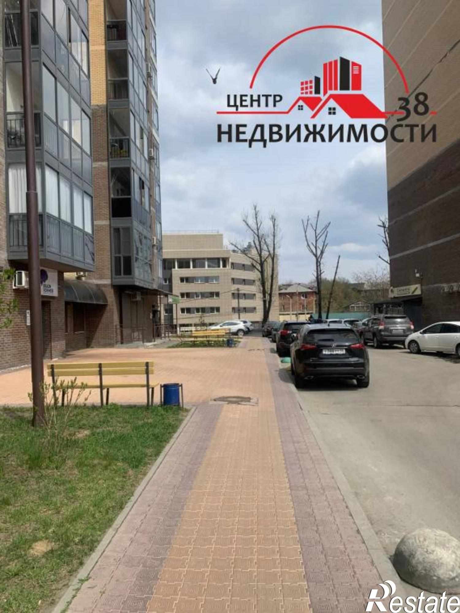 Купить квартиру за 9 600 000 рублей на Седова, 65 а/4