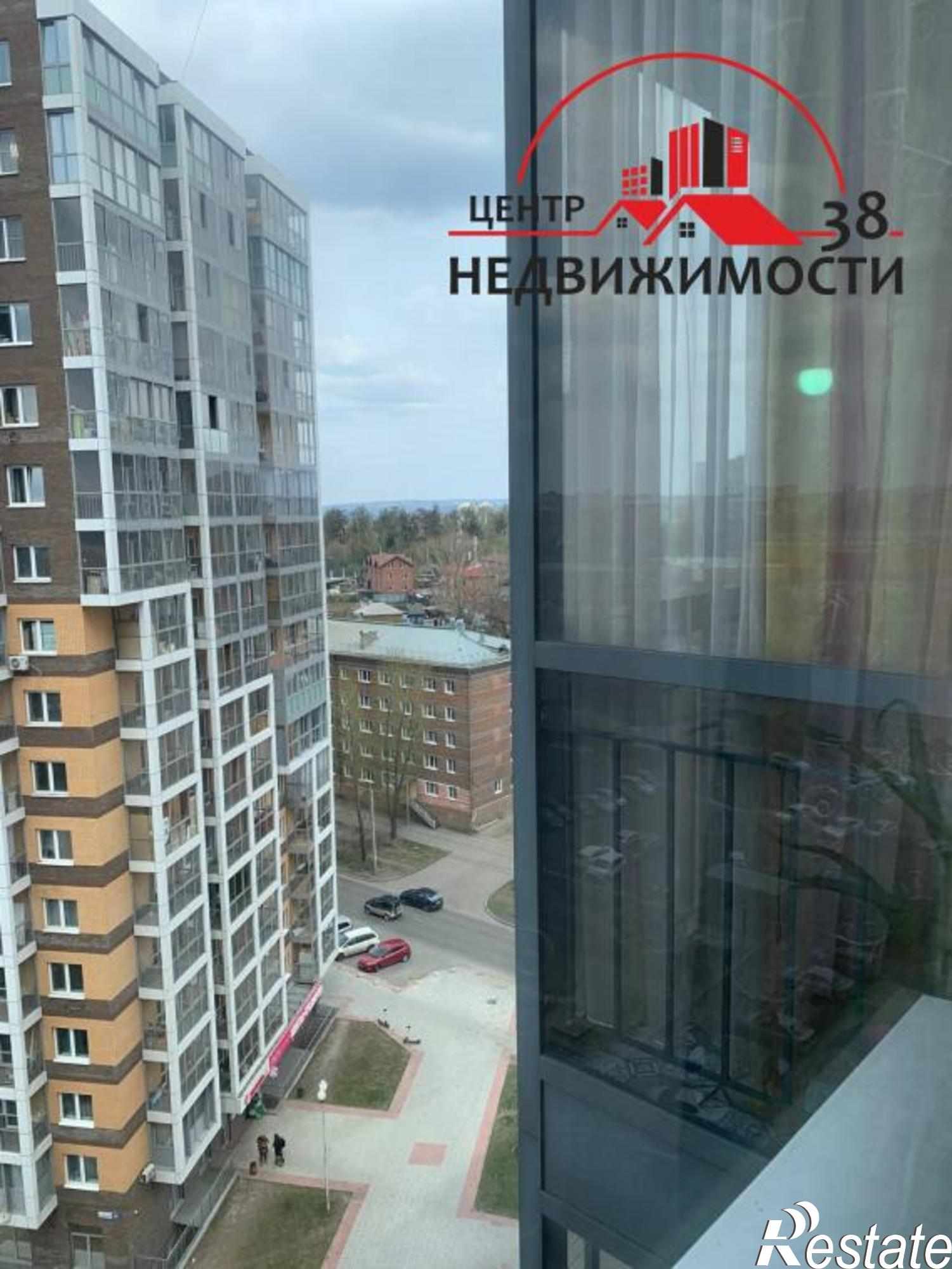 Купить квартиру за 9 600 000 рублей на Седова, 65 а/4