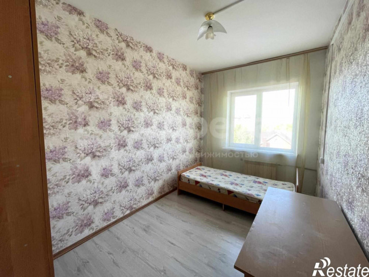 3-комн квартира ул. Джаныбековская,  д.20