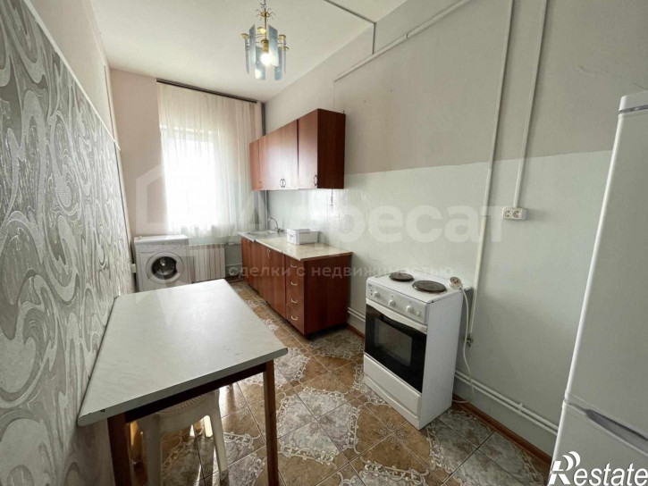 3-комн квартира ул. Джаныбековская,  д.12