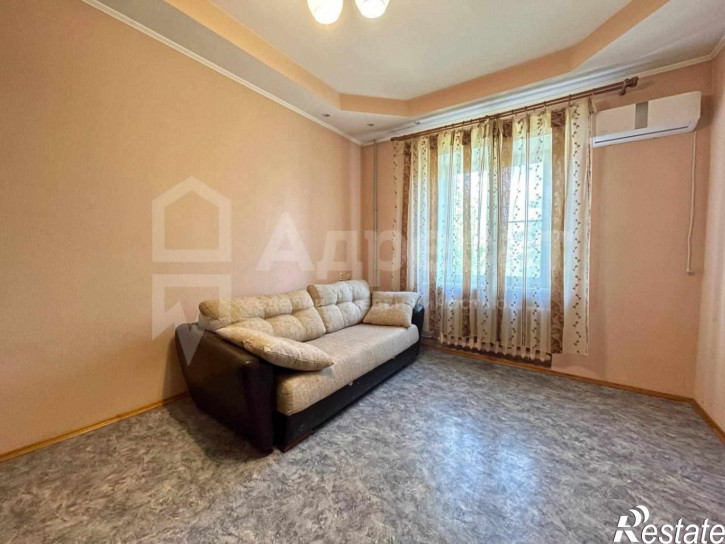 3-комн квартира ул. им. Буханцева,  д.30