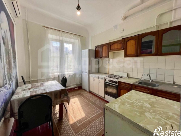 3-комн квартира ул. им. Буханцева,  д.30