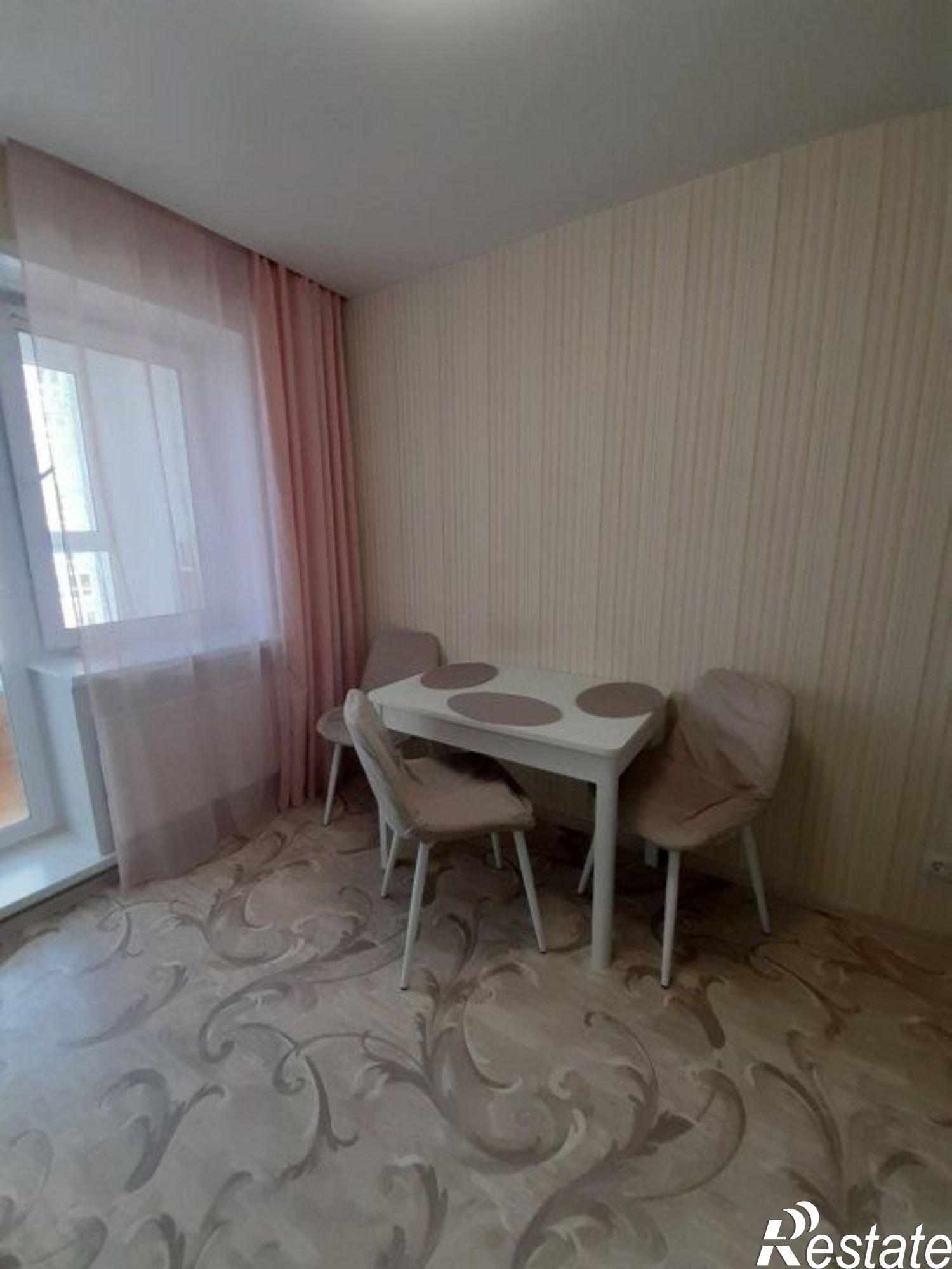 Сдать квартиру за 27 000 рублей на Мира ул, 2Д